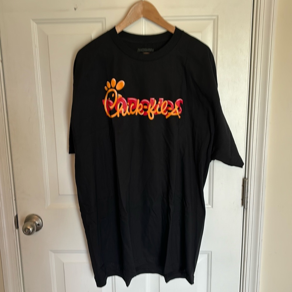 Meltdown shirt. Popeyes and Chick fil a.